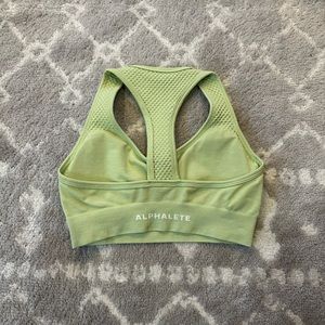 Alphalete Impact Bra - Frozen Spring